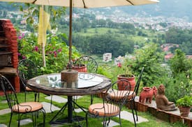 Burhanilkantha Cabin | Kathmandu hillside Cottage with amazing view