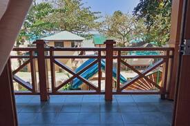 Real House | Casa Teresa - Beach House in Real Quezon