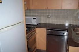 Toongabbie Apartment | Furnished Accommodation at Toongabbie