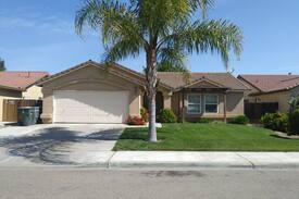 Madera House | Sharron's Guest Home