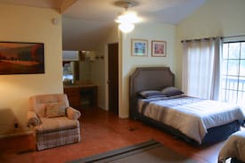 Rio Frio Apartment | River Run Villa 1