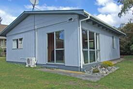 Omori House | Sunny Cosy Omori Cottage