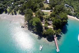 Te Mahia House | Point of View