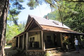 Zigzag Other | Camping @ Zigzag Mountain Farm: tent 5