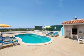 Maritenda House | 4 bedroom Villa sleeps 8 in Maritenda with WiFi