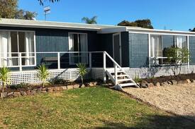 Hayborough House | Chiton Beach Shack