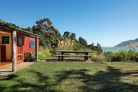 Pigeon Bay Cabin | The Red House - Pigeon Bay
