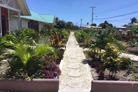 Gibbons Boggs House | Nne's Gardens - Ginger Lily - 2 bedroom house