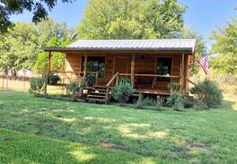 Kingsland Cabin | The Hideaway at Lake LBJ