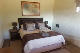 Umtshezi Villa | Imbabala Game Lodge (Chalet 1)