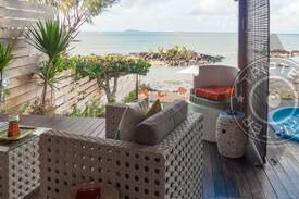 Calebasses House | MAOD Matibi 1BR beachfront villa in Calodyne
