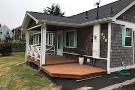 Lincoln City House | Maggie's Charming Cottage