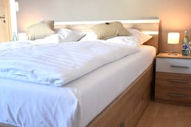 Grossheubach Apartment | Ferienwohnung Familie Mechler (Großheubach), Liebevoll eingerichtete Ferienwohnung (85 qm) mit Terrasse und Garten
