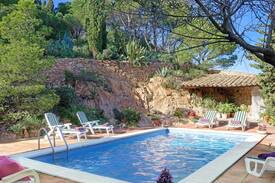 Tamariu House | LA PEDRERA, The villa is situated in a very spot in the estate of Aigua Gelida wiht an amazing sea views.