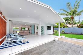 Redlynch House | Breeze Way Holiday Home