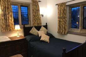 Stawell Other | Avalon Priory - Arthur Room