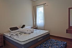 Ciawi House | Cozy House at Vimala Hills, Bogor.