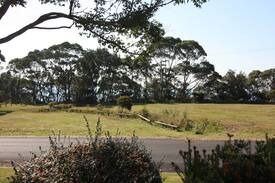 Bendalong House | 'Andagen' a spacious Bendalong holiday home directly across from Washerwomans beach reserve