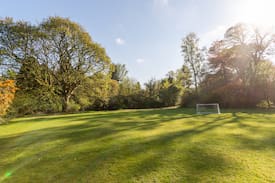 Murthill House | Balmuir House - Apartment in Listed Mansion House