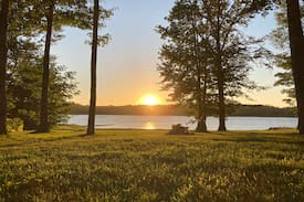 Clare Cabin | Oakleaf Lake Retreat
