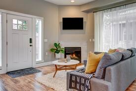 Arbor Lodge House | The Buffalo House-Newly Built Portland Digs