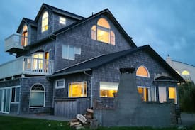 Bandon House | Avanti Beach House
