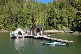 Tofino Boat Rental | Lagoon Float Camp