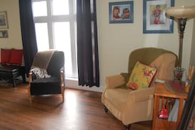 Biggar House | 3 Bedroom Bungalow for short or longer term stays