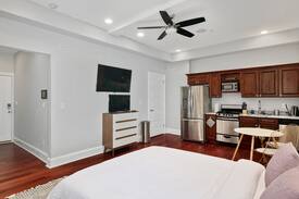 Center City East Apartment | Top Studio in Old City, 8min walk to Liberty Bell