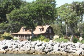 Carteret County House | The Salty Log