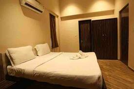 St.Stanislaus Villa Apartment | Meadows Apartment - With a Studio Room