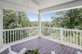 Piper Gap Bed & Breakfast | The Crest at Pipers' Gap a B&B / #20448
