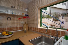 Puerto de Mogan House | Cosy private room in Playa Mogan, 250m @ beach.