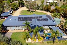 Yarrawonga House | AGRESTIC HUGE LUXURY HOME YARRAWONGA - Sleeps 20+