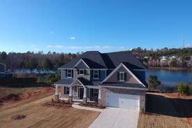 Columbus House | The Lake House 6 miles away from Fort Benning