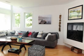 Gravenhurst Cabin | Muskoka Luxury Cottage in Taboo Resort & Golf Club