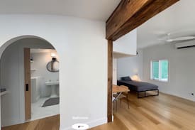 Oakdale Apartment | The Mechanic's Sky Loft - Hudson NY