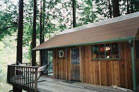 Carmel Cabin | $ 155 Big Sur Getaway - Rosehaven -Serenity Cabin