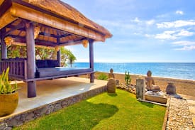 Lokapaksa Villa | Villa Samora near Lovina, beach villa