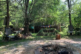 Stone Tavern House | Hippy Hut Near Six Flags/ Belmar Beach/ New Hope/