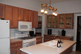 Saint Peter House | Engesser House (Master Suite) Near Gustavus & Park