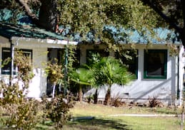 Red Bluff House | Meadowbrook Cottage #3 - 2 Bedroom Near Mt. Lassen