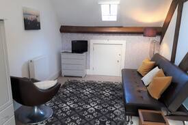 Tywyn House | Jerusalem Vestry Suite