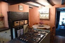 Cromford Cabin | Bluebell Cottage - historic, quaint and quirky