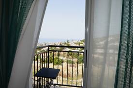 Pegeia Apartment | Peyia Pearl Ivy's Studio