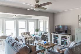 Rome City Cabin | Three Sisters Cottage & Guest House on the water