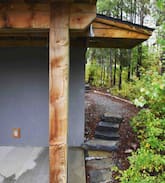 Golden House | Eagle's View Retreat