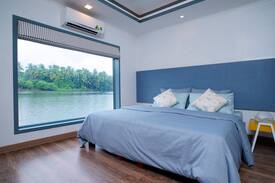 Kozhikode Boat Rental | Queen of Chaliyar - Luxury Houseboat Stay