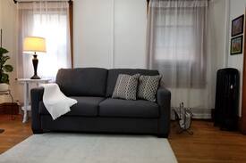 Sherman Hill Apartment | Historical Sherman Hill near downtown Des Moines
