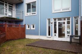Grafarvogur Apartment | Reykjavík: Básbryggja